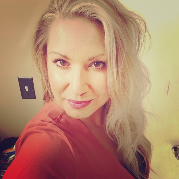 Top 10% Seller! Meet your seller/buyer! - Picture 8 of 15